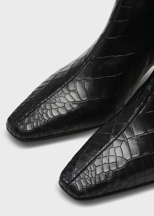 CAMILLA 001 NERO BOOTS IN COCCO BABY LEATHER