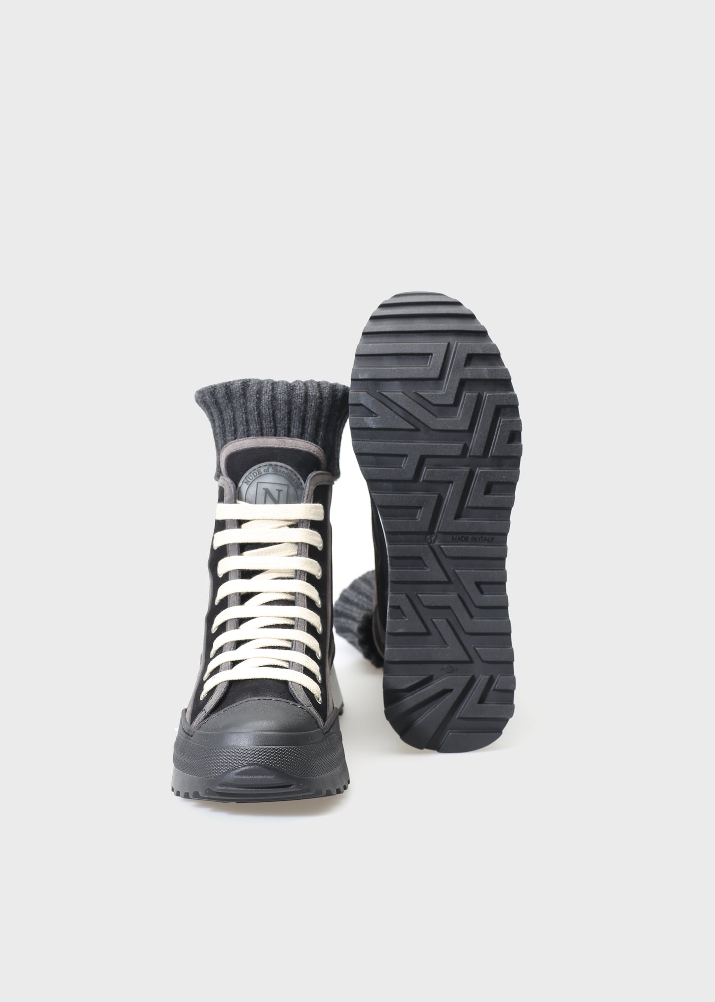 ELSA 003 NERO SNEAKERS IN NABUK IDRO LEATHER