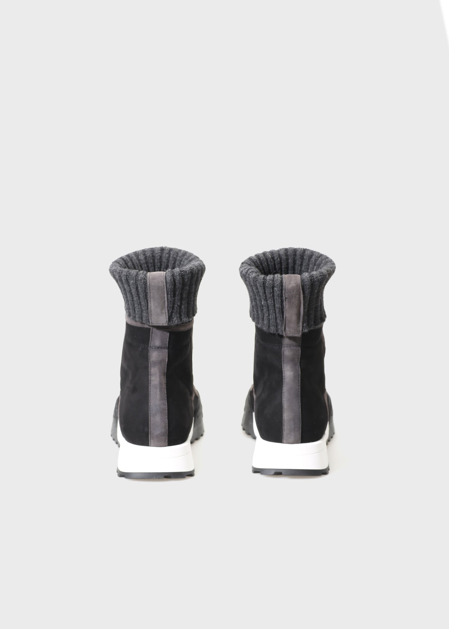 ELSA 003 NERO SNEAKERS IN NABUK IDRO LEATHER