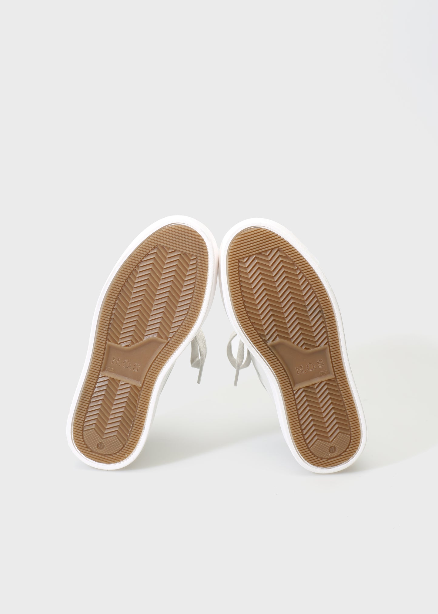 NICKY 001 BIANCO FREDDO SNEAKER IN CAPRICORNO LEATHER