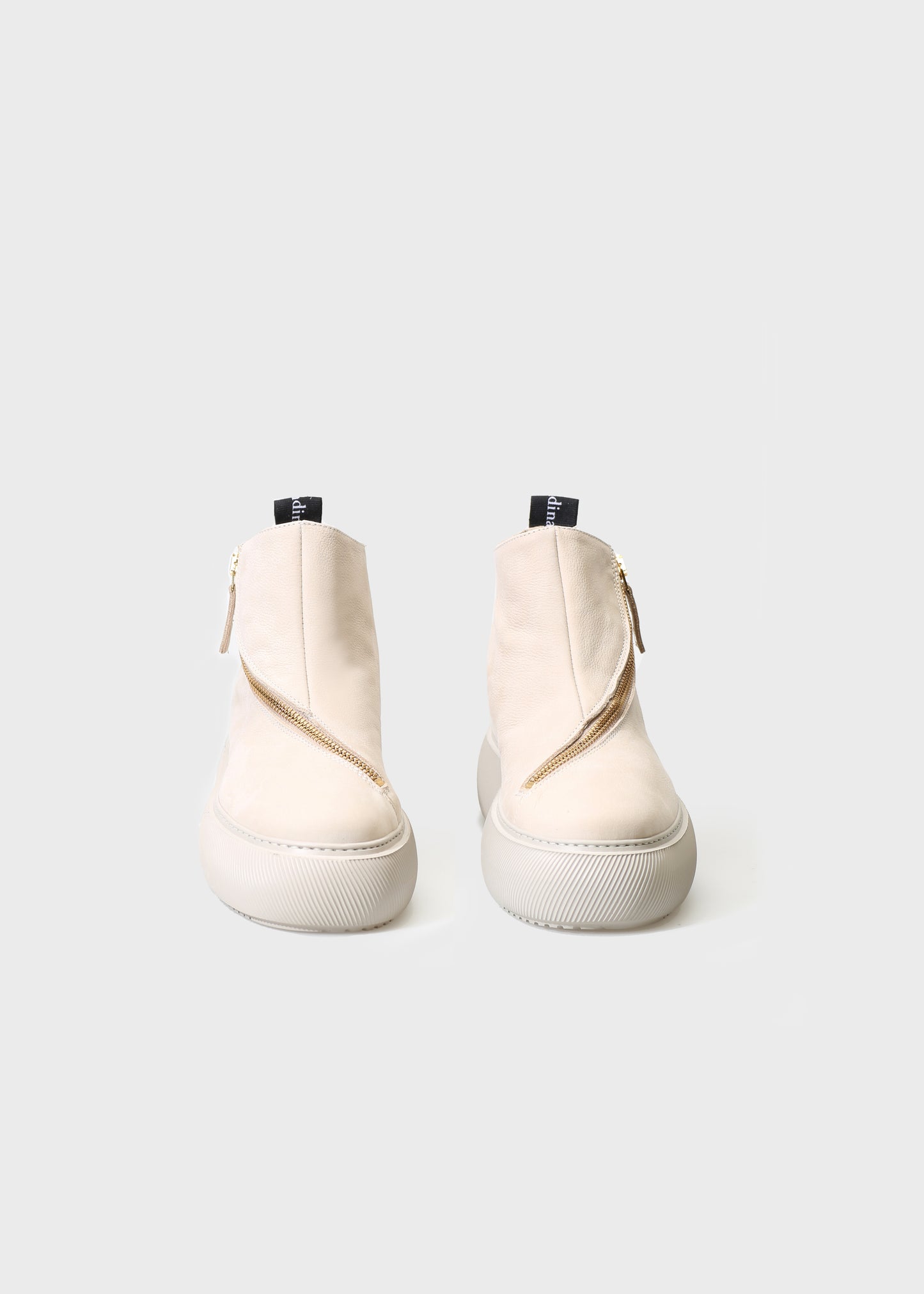 HEDDA 001 GESSO SNEAKER IN NABUK IDRO LEATHER
