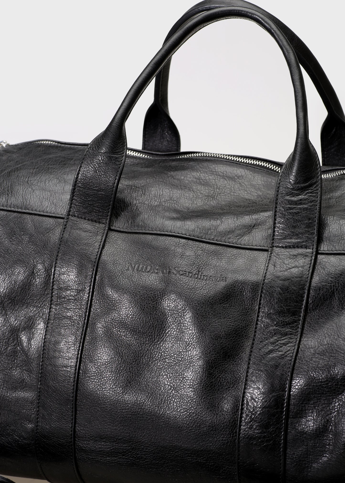 WEEKEND 001 NERO BAG IN SARATOGA LEATHER
