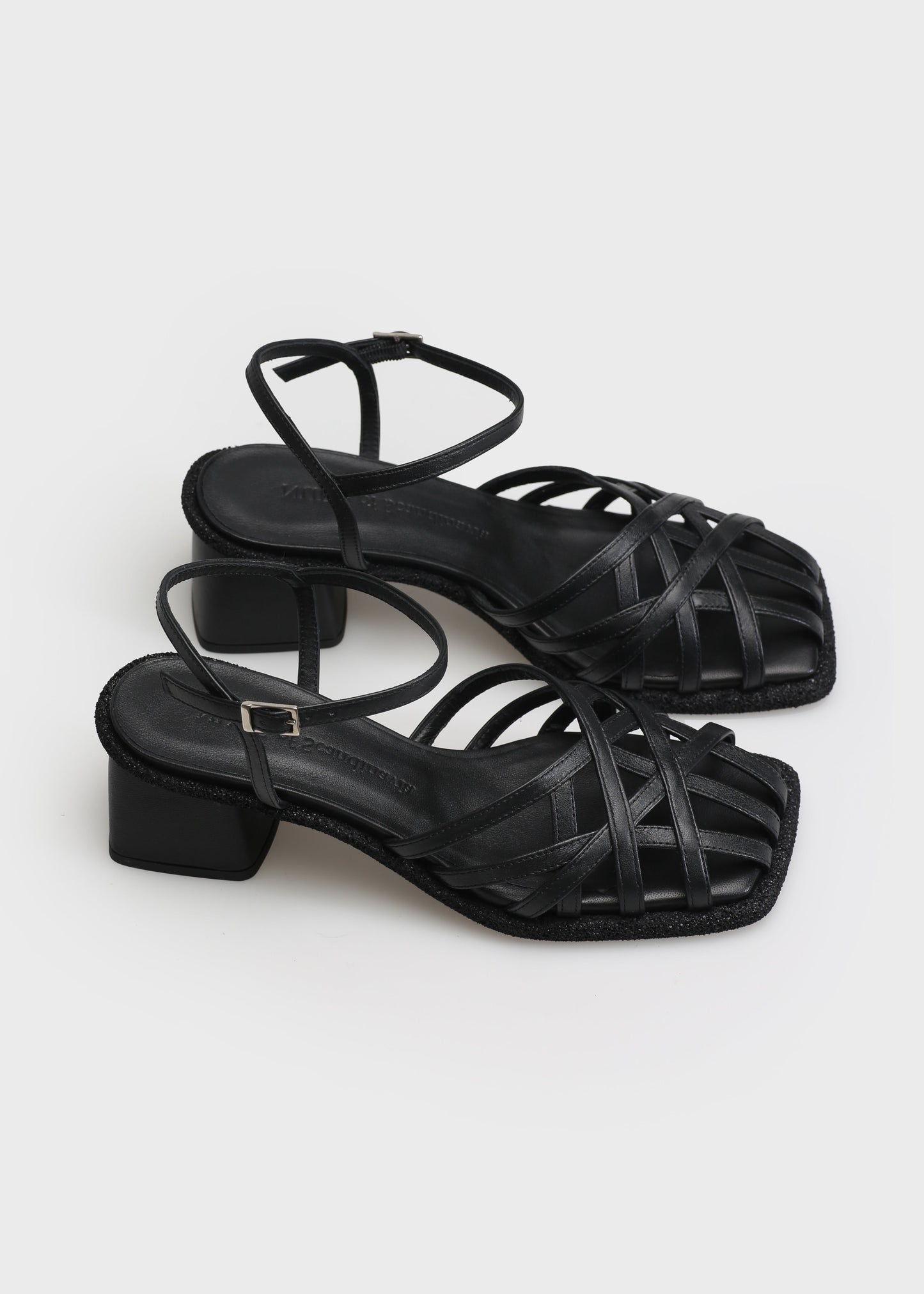 VICTORIA 003 NERO HEELS IN TROPEZ LEATHER