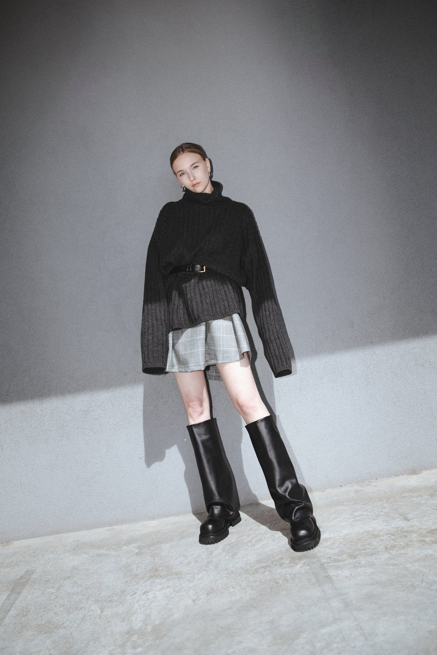 ULRIKA 102 NERO BOOTS IN CAPRICORNO LEATHER