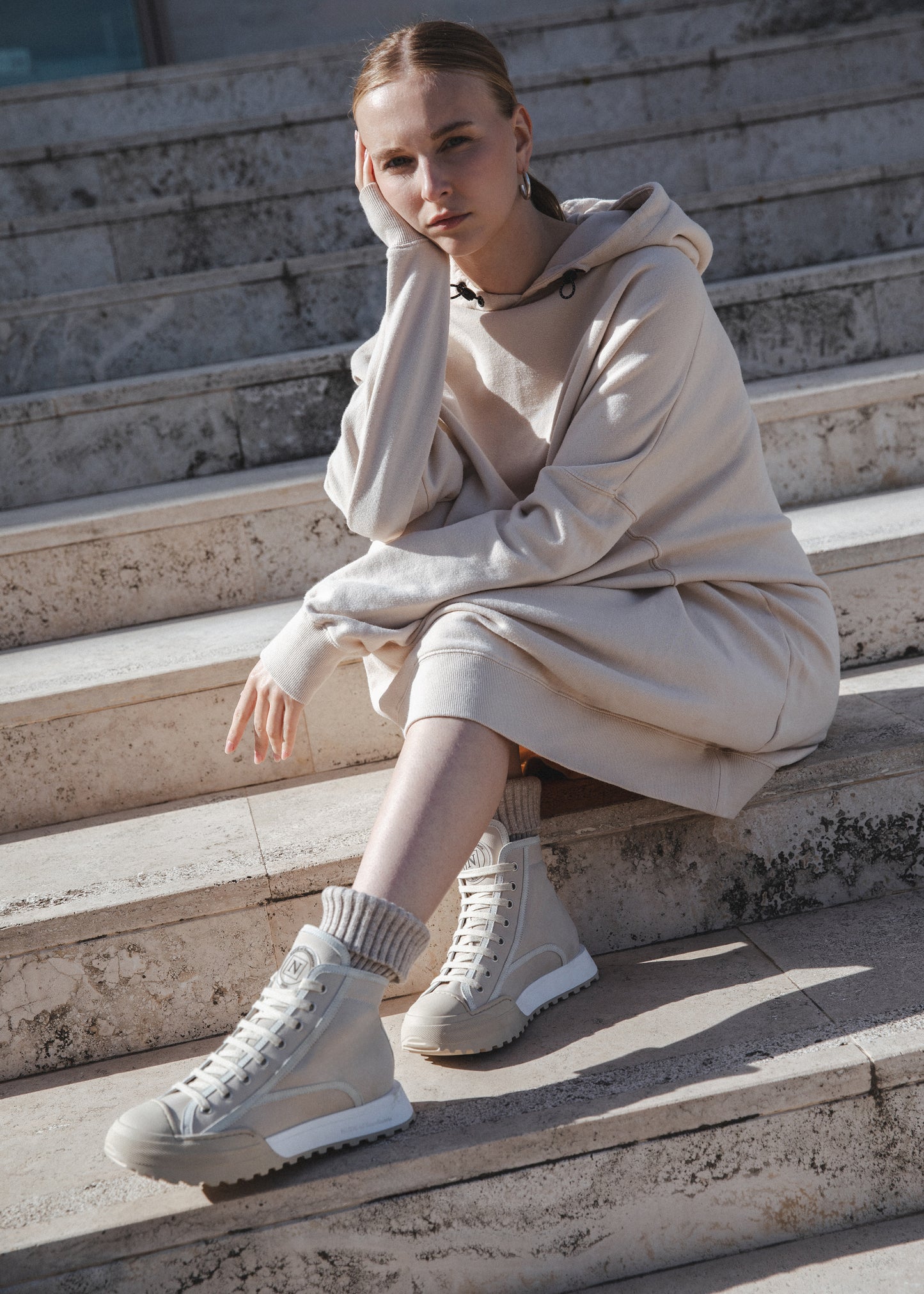 ELSA 003 GESSO SNEAKERS IN NABUK IDRO LEATHER