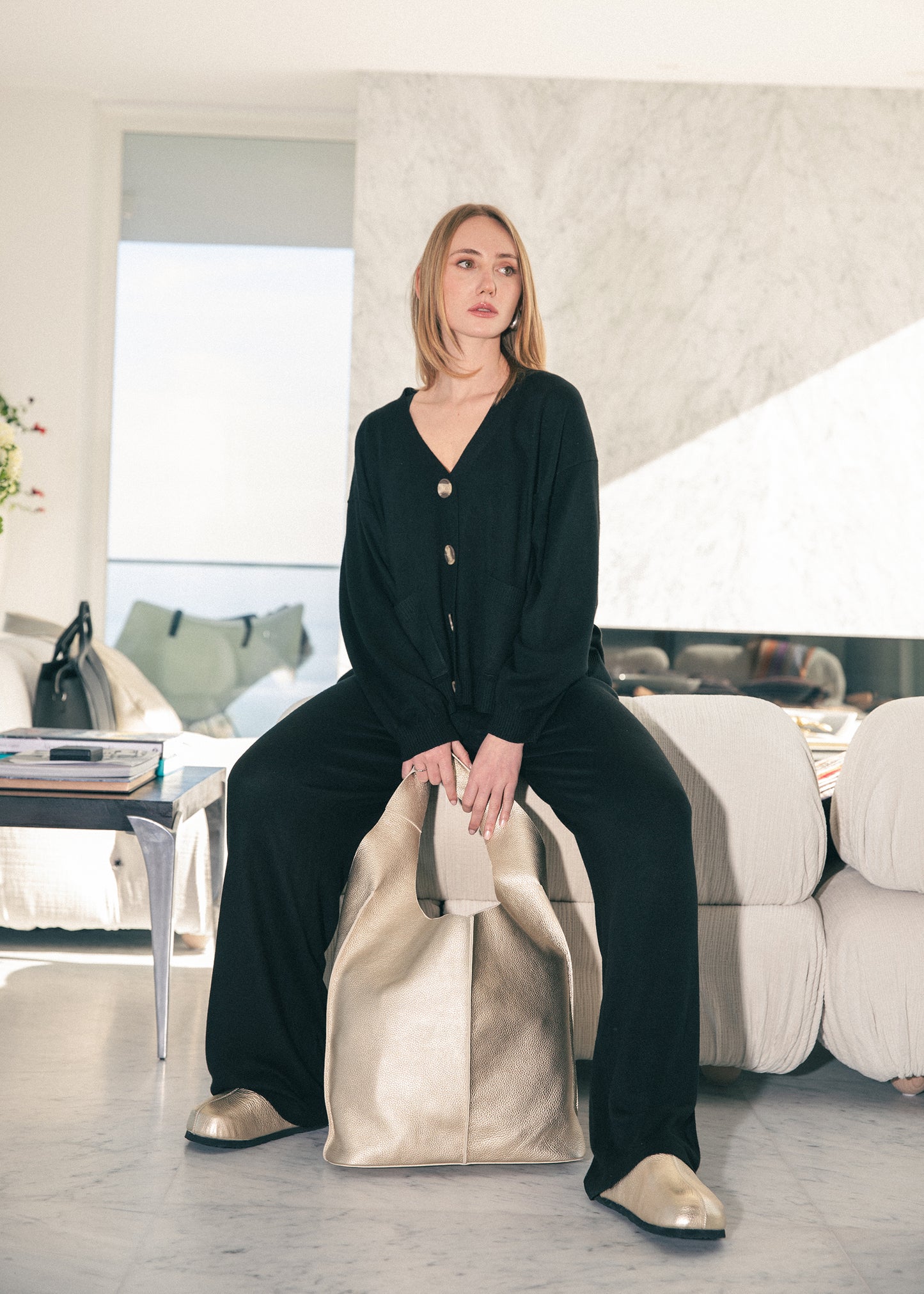 ADELE LEATHER BAG IN PLATINO