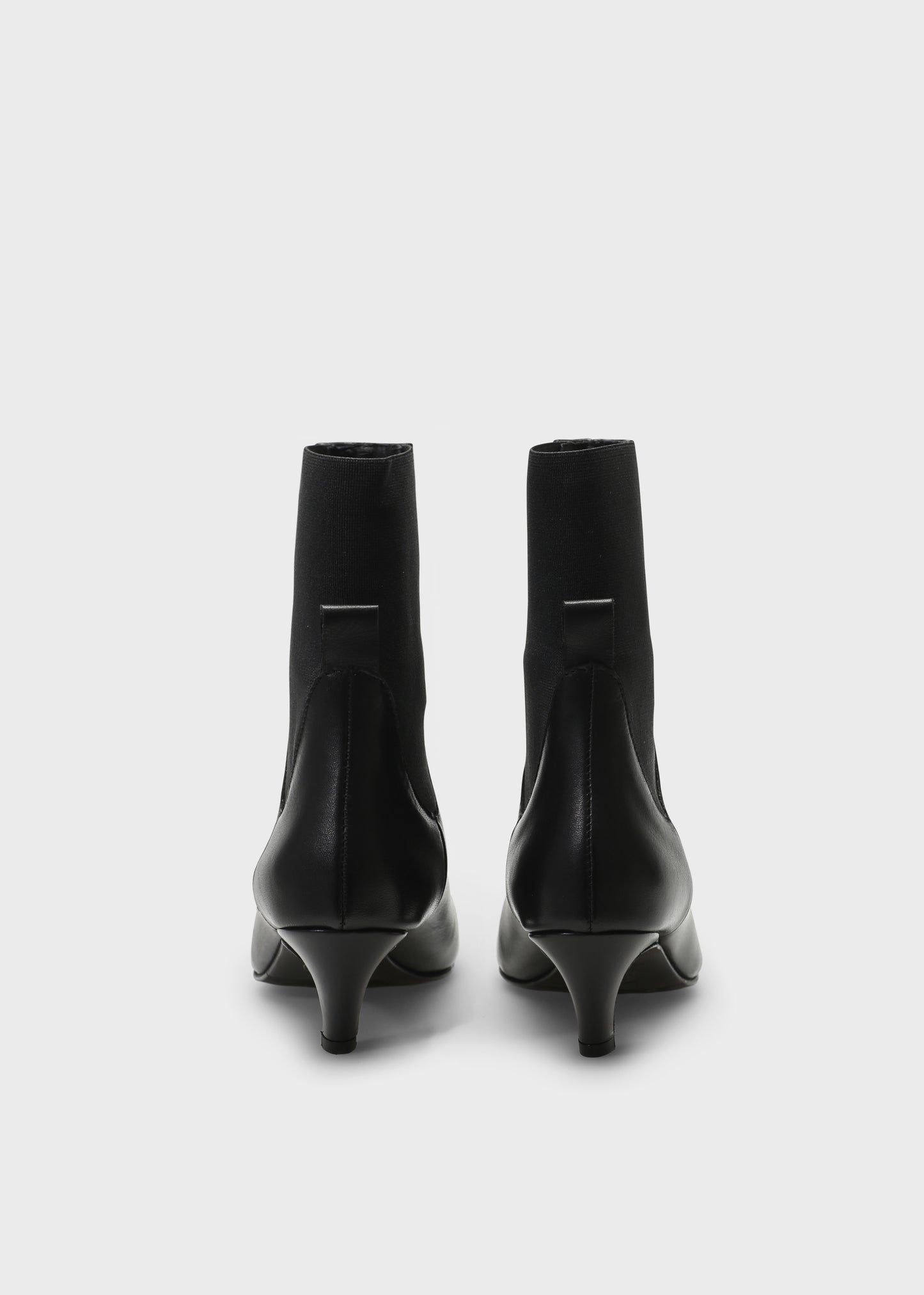 CAMILLA 001 VITELLO NERO