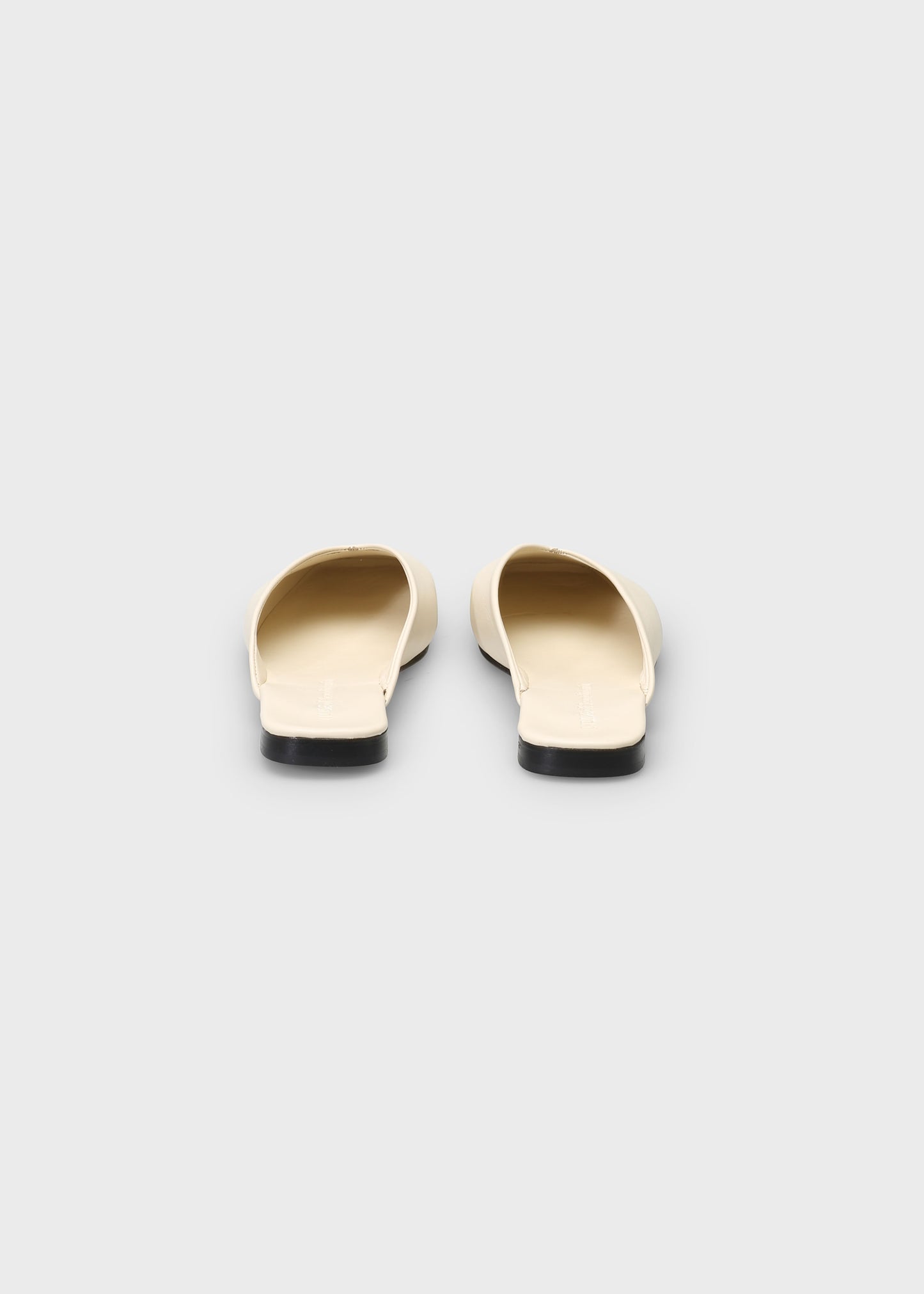 CHLOE 010 CRUDO BALLERINA IN TROPEZ LEATHER