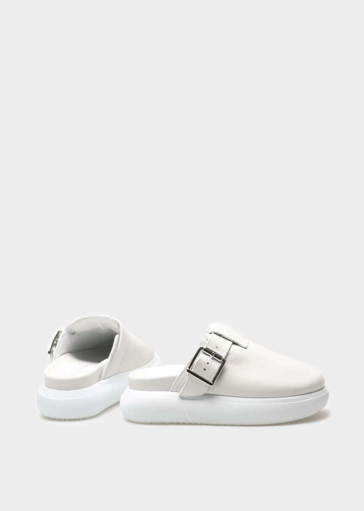 HEDDA 013 BIANCO FREDDO SANDAL IN CAPRICORNO LEATHER