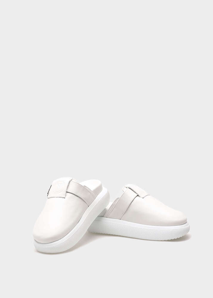 HEDDA 013 BIANCO FREDDO SANDAL IN CAPRICORNO LEATHER