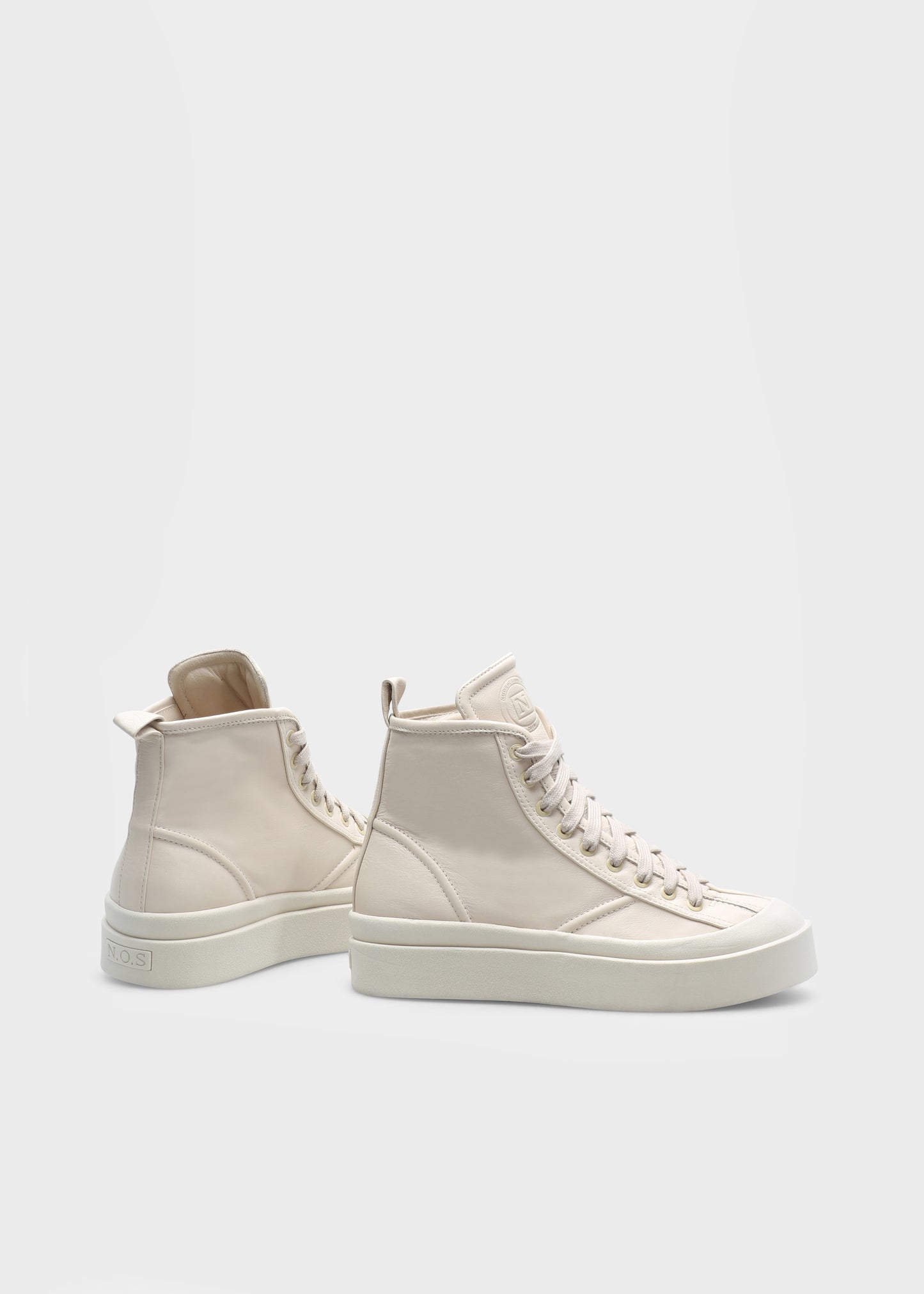 NICKY 002 GREIGE SNEAKER IN CAPRICORNO LEATHER