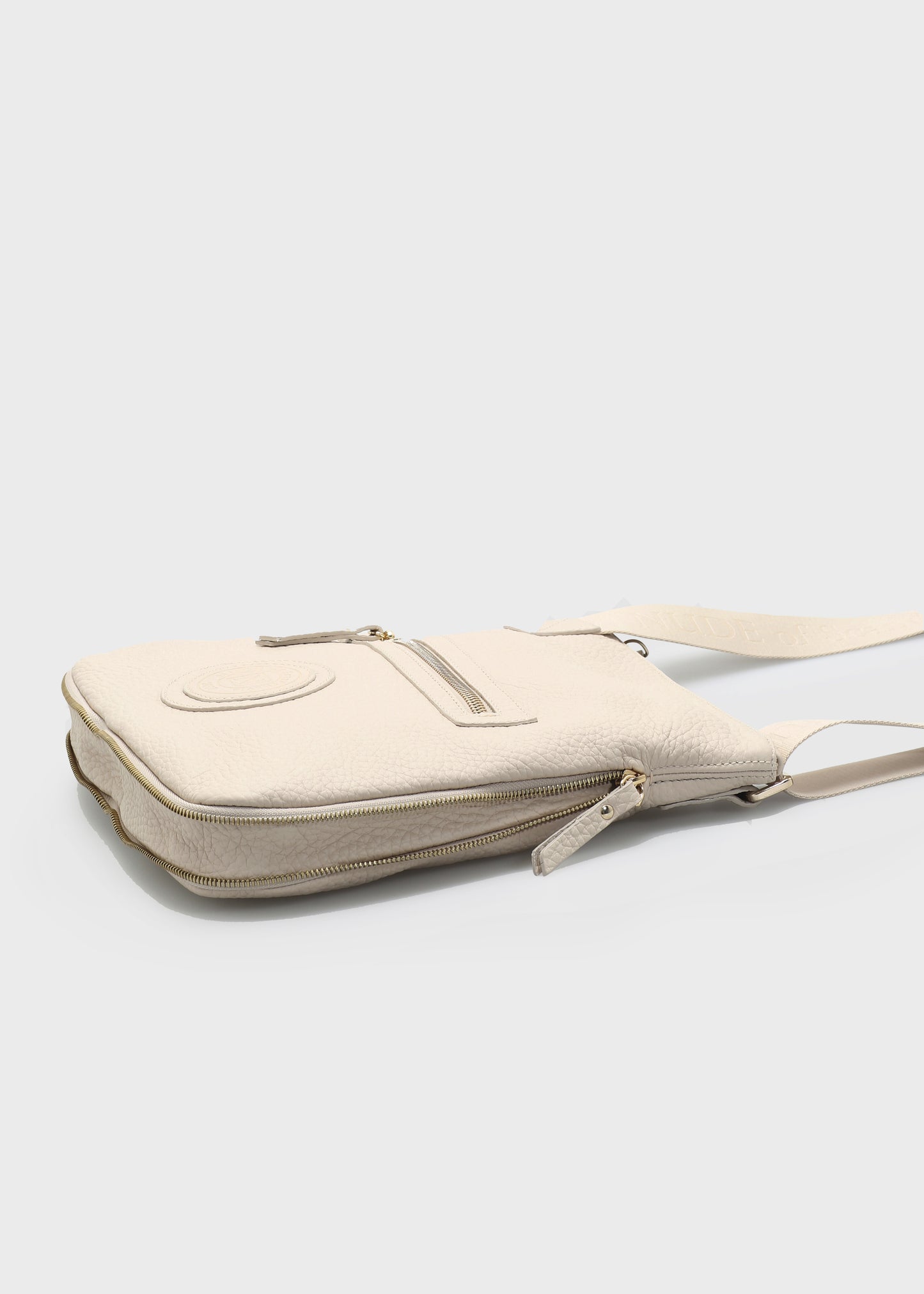 STREET LATTE BAG IN TAURUS LEATHER