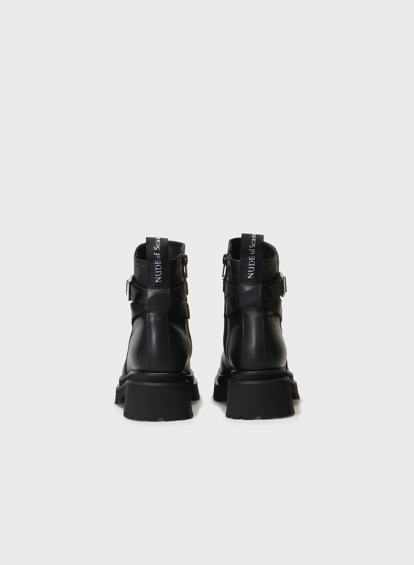 VILMA 888 NERO BOOTS IN CAPRICORNO LEATHER