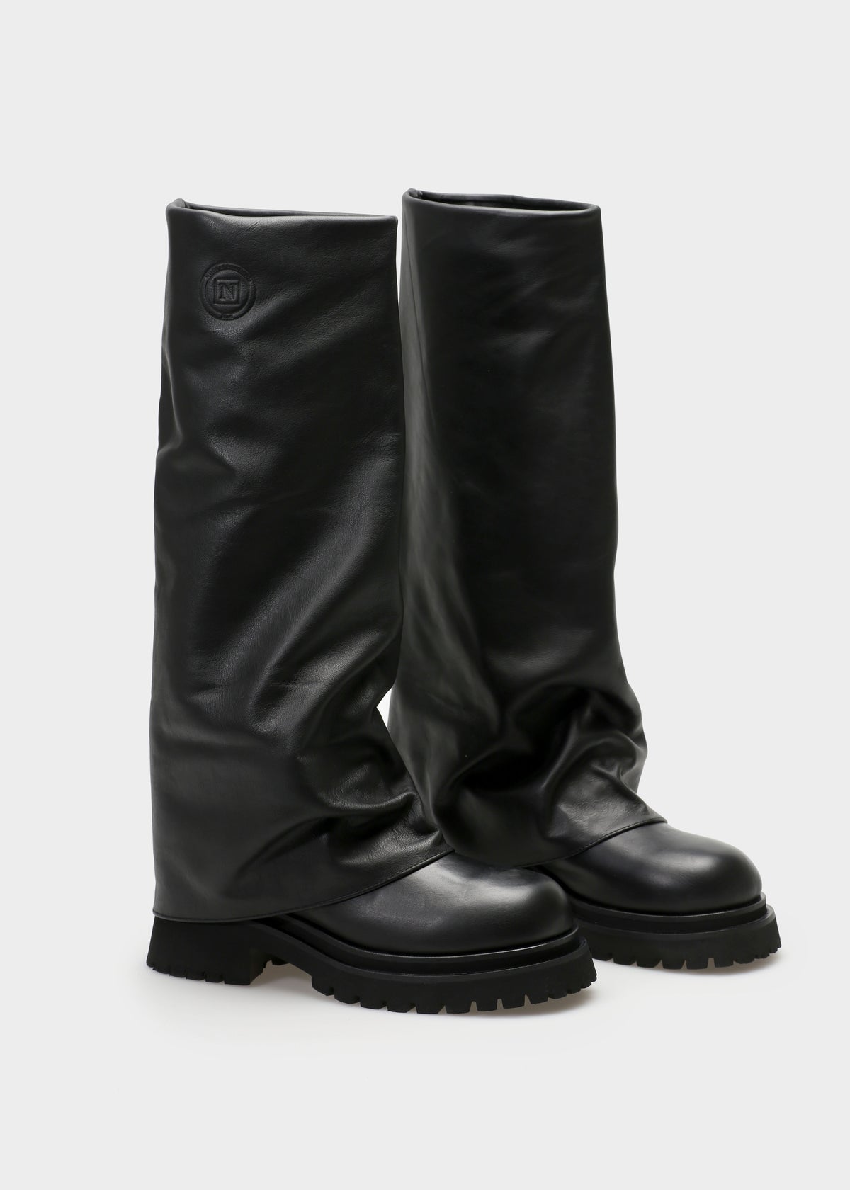 ULRIKA 102 NERO BOOTS IN CAPRICORNO LEATHER