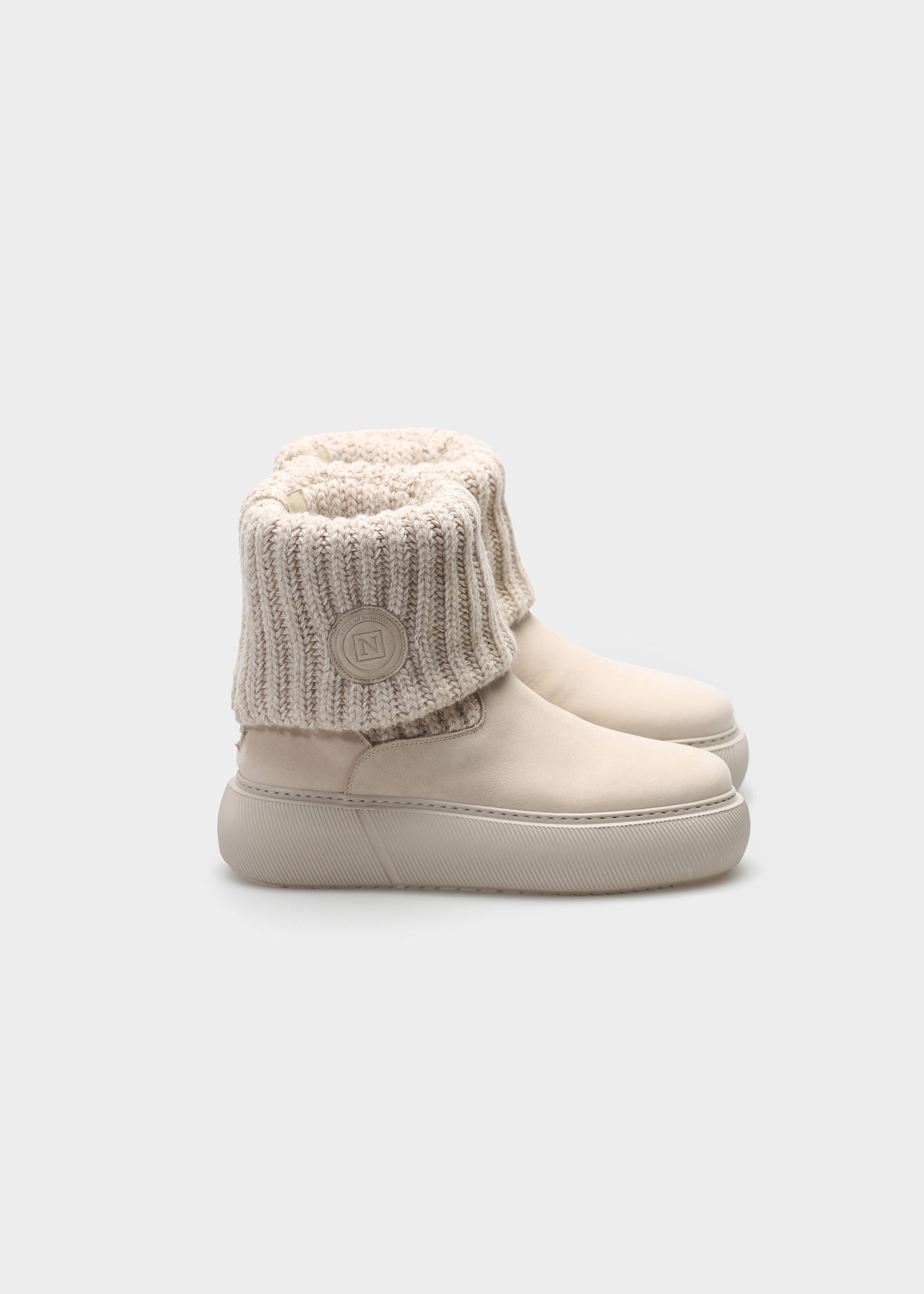 HEDDA 018 GESSO BOOTS IN NABUK IDRO LEATHER
