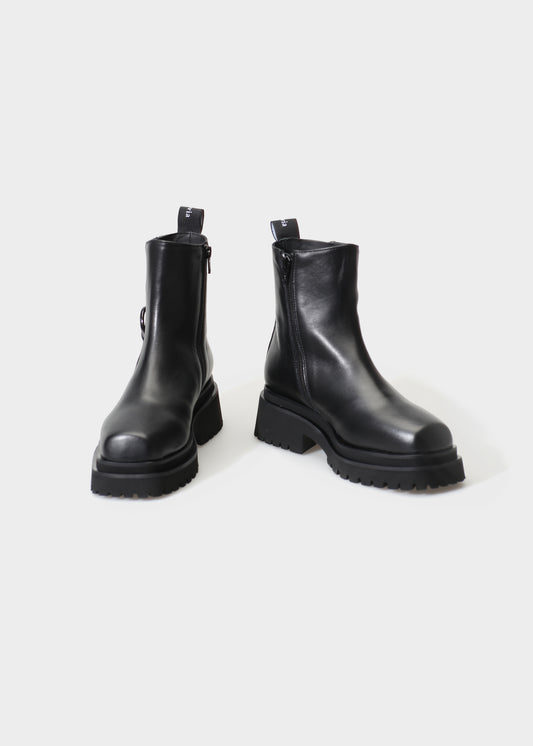 VILMA 074 NERO BOOTS IN CAPRICORNO LEATHER
