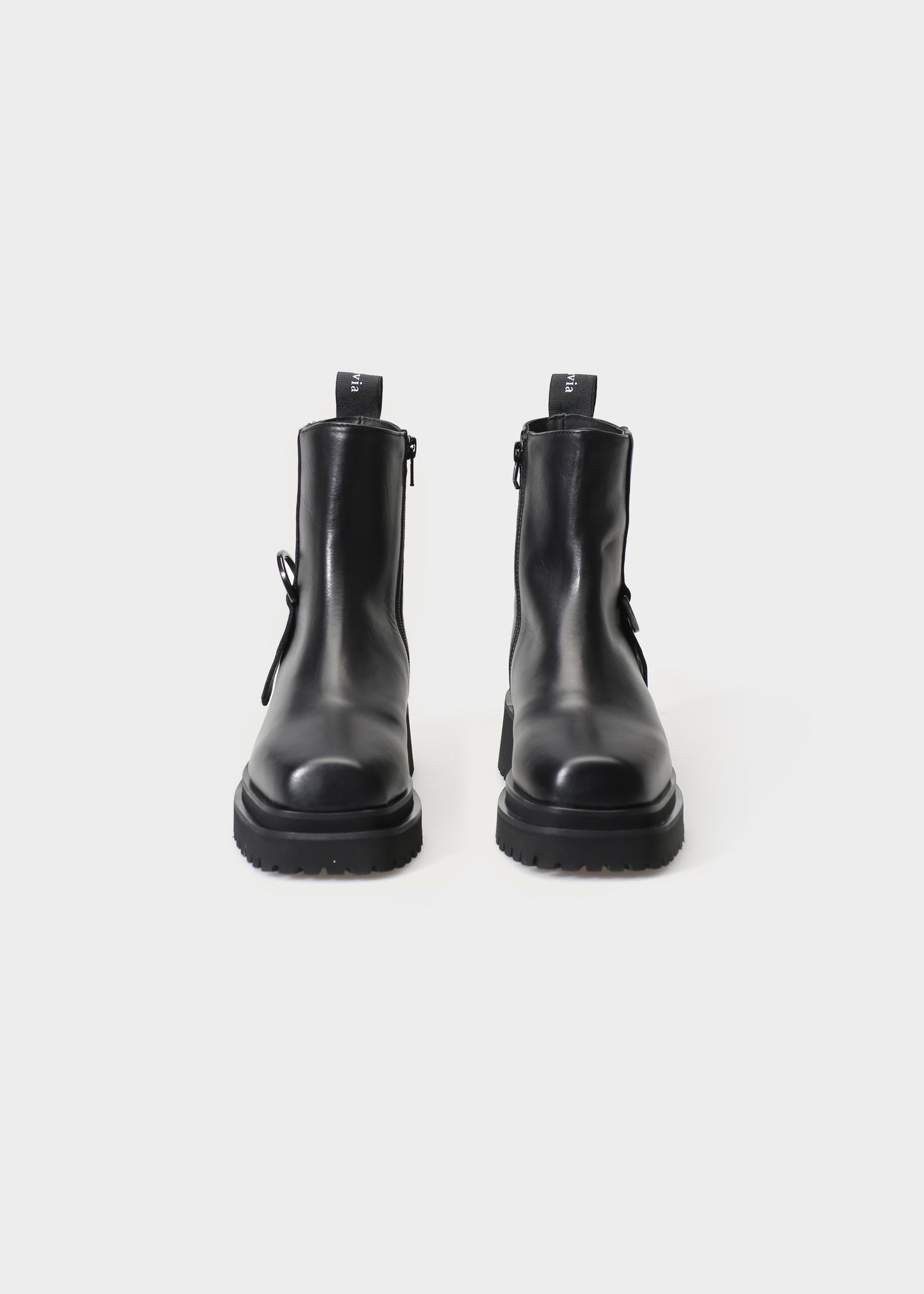 VILMA 074 NERO BOOTS IN CAPRICORNO LEATHER