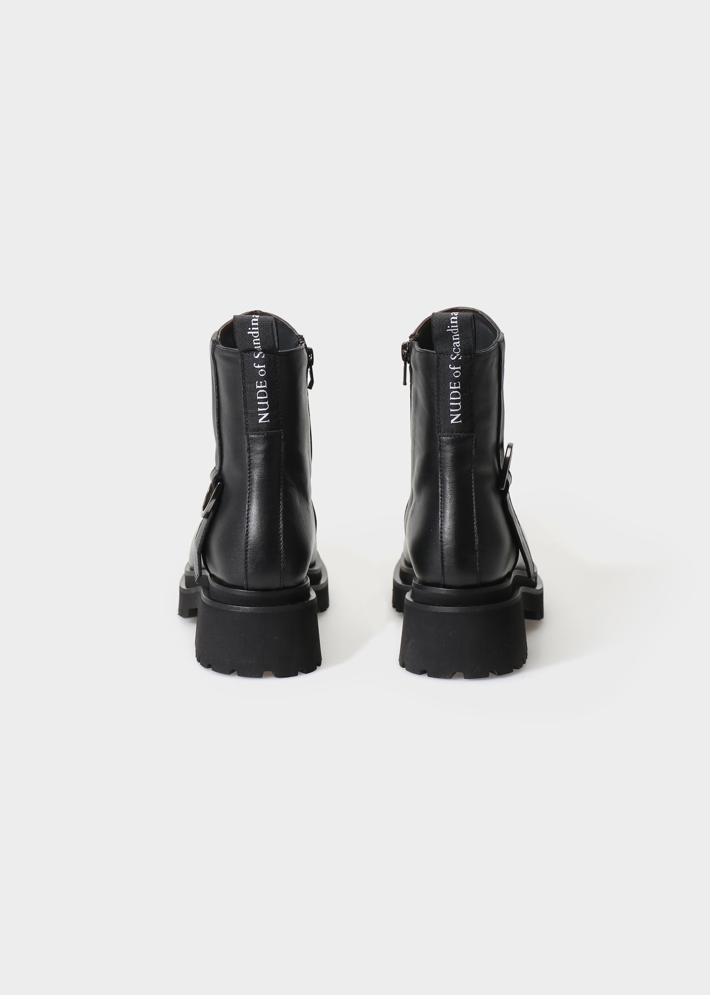 VILMA 074 NERO BOOTS IN CAPRICORNO LEATHER