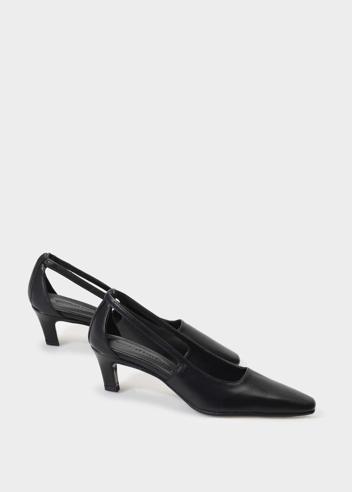 CAMILLA 006 NERO HEELS IN TROPEZ LEATHER