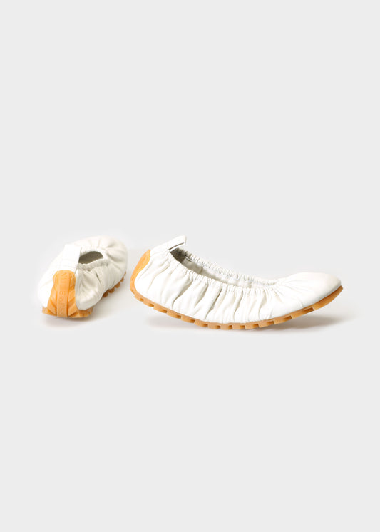 SAGA 111 BIANCO FLAT IN TROPEZ LEATHER