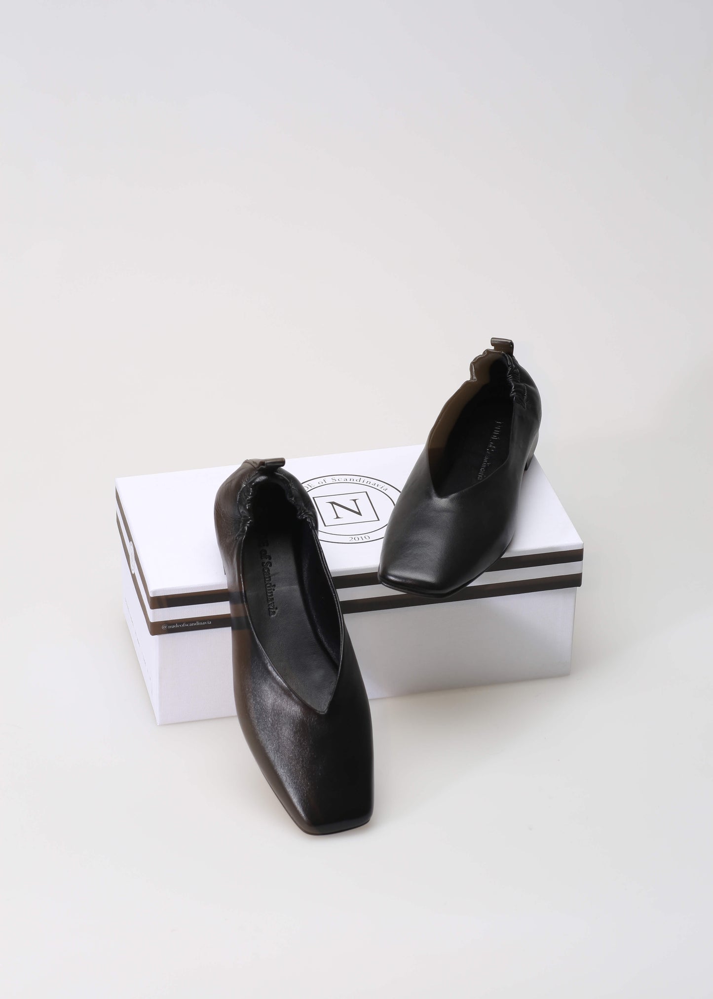 CHLOE 012 NERO  BALLERINA IN TROPEZ LEATHER