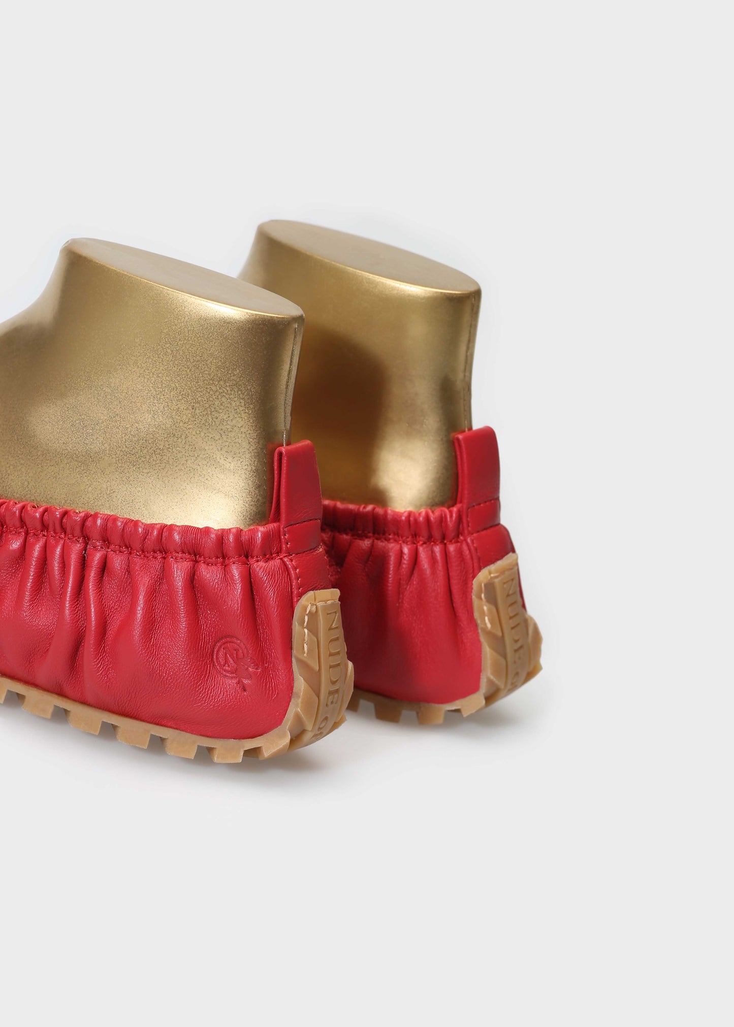 SAGA 111 GUANTINO ROSSO