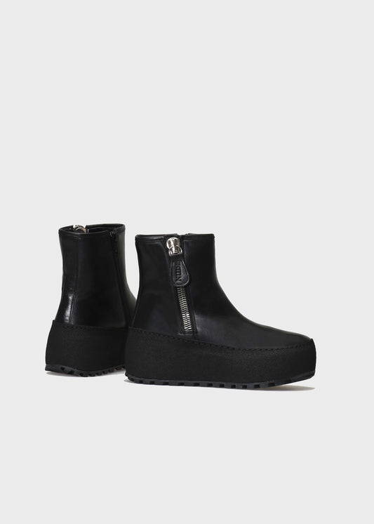WINTER 002LN NERO BOOTS IN KIPS LEATHER - BLACK SOLE