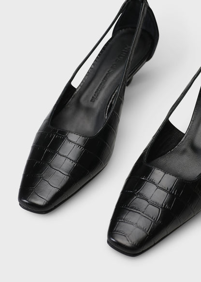 CAMILLA 006 NERO HEELS IN COCCO BABY LEATHER