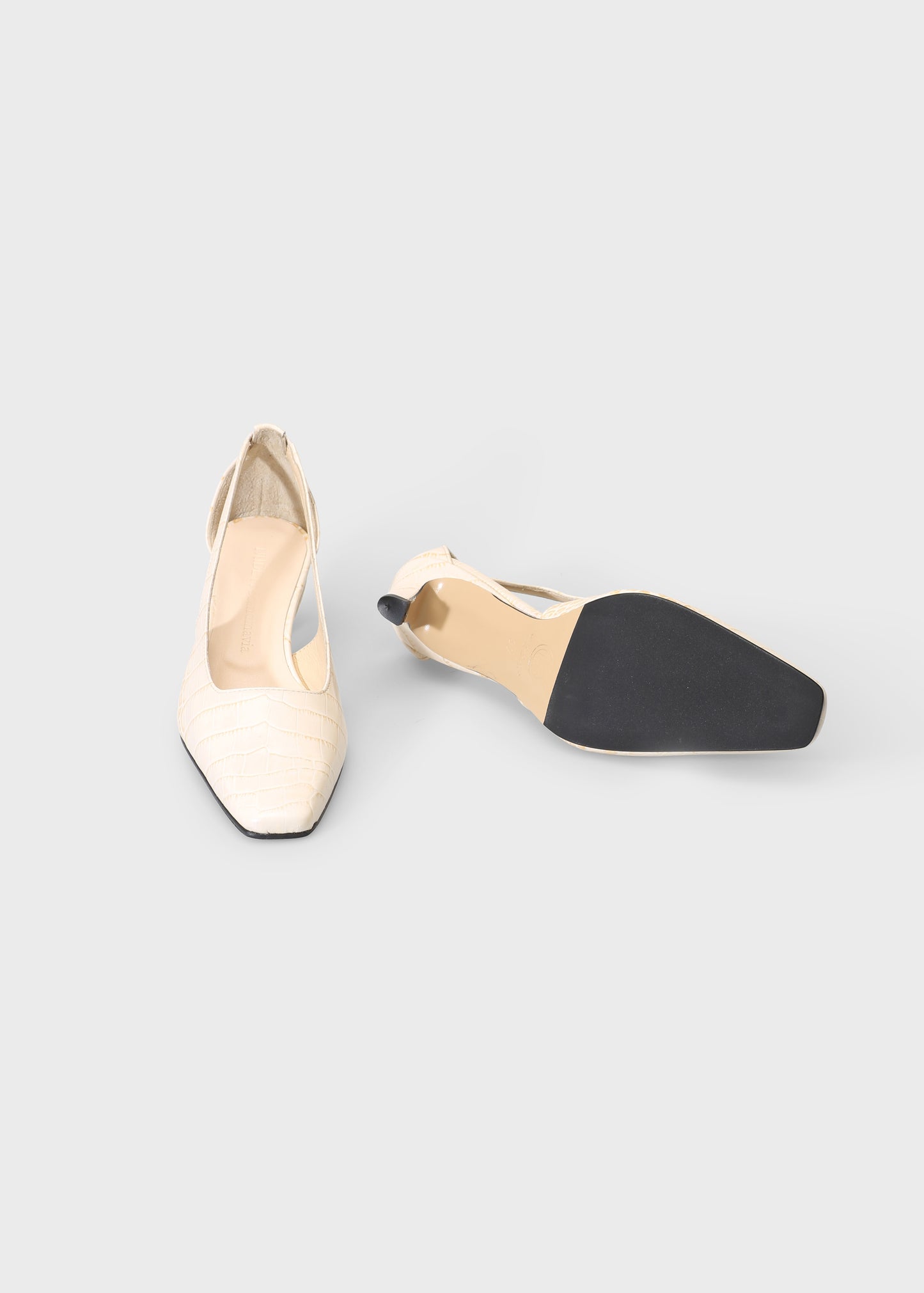 CAMILLA 006 PANNA HEELS IN COCCO BABY LEATHER