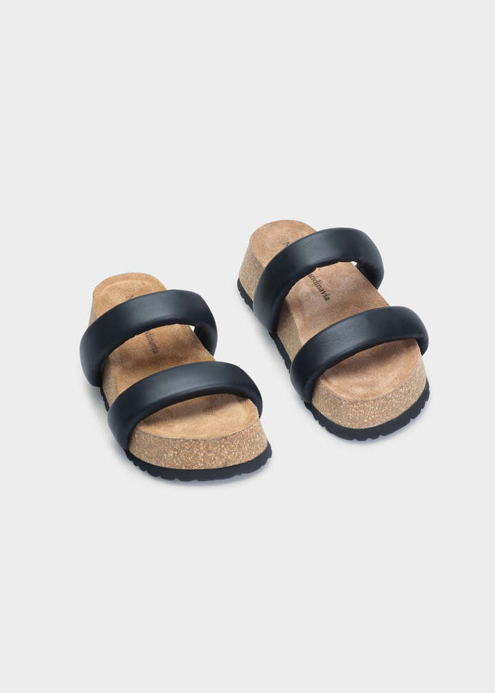 ELVIRA 002 NERO SANDAL IN TROPEZ LEATHER