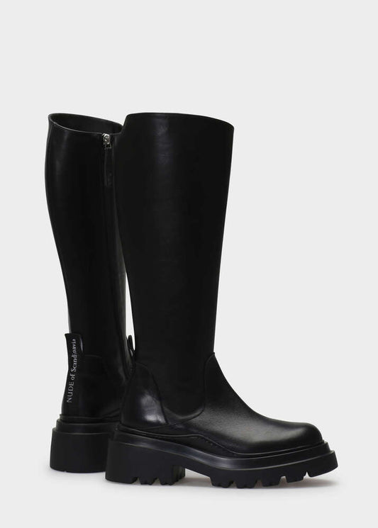 ENGLA 200 NERO BOOTS IN CAPRICORNO LEATHER