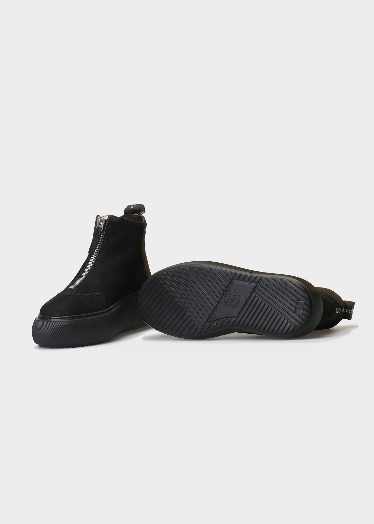 HEDDA 021 NERO BOOT IN NUBUCK IDRO LEATHER