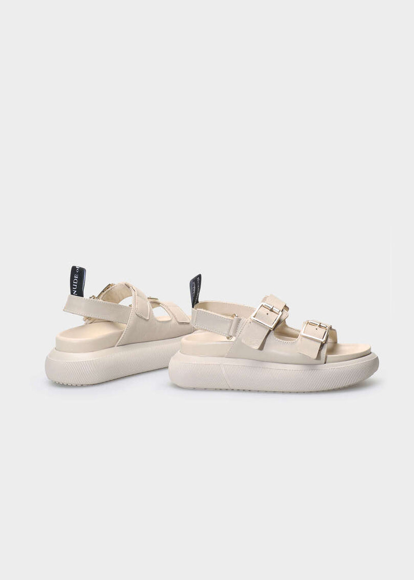 HEDDA 012 LATTE MACCHIATO SANDAL IN CAPRICORNO LEATHER