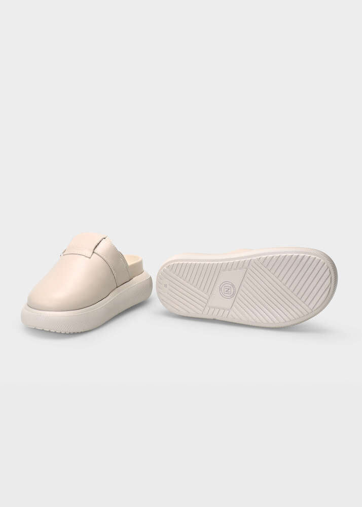 HEDDA 013 LATTE MACCHIATO SANDAL IN CAPRICORNO LEATHER