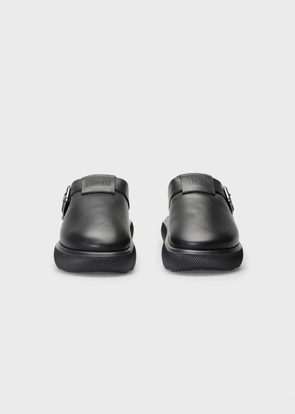 HEDDA 013 NERO SANDAL IN CAPRICORNO LEATHER