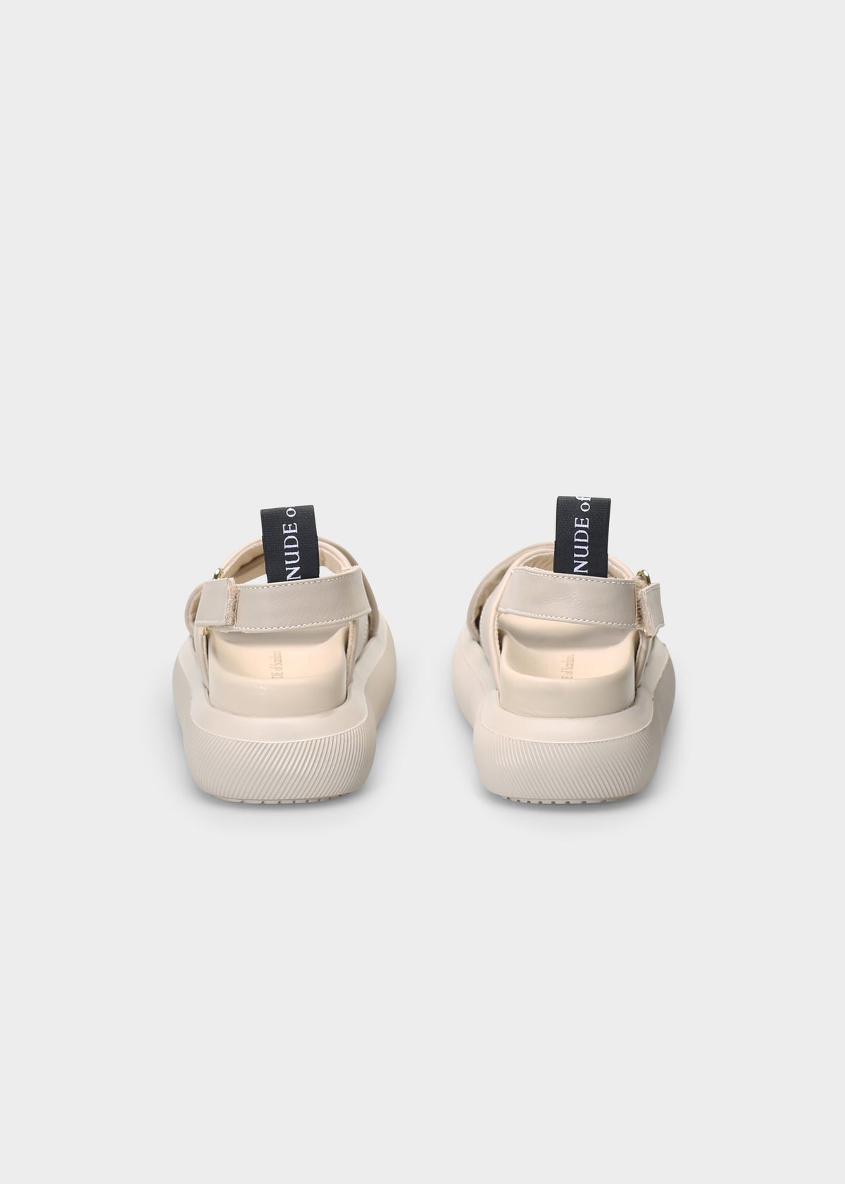 HEDDA 014 LATTE MACCHIATO SANDAL IN CAPRICORNO LEATHER