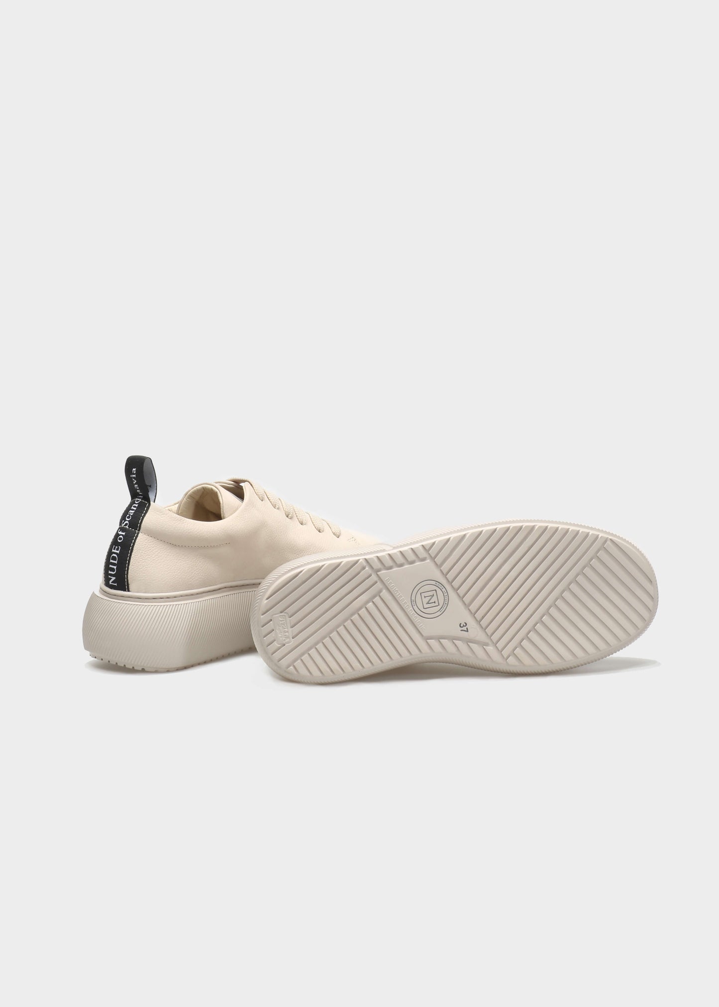HEDDA 015 GESSO SNEAKER IN NABUK IDRO LEATHER