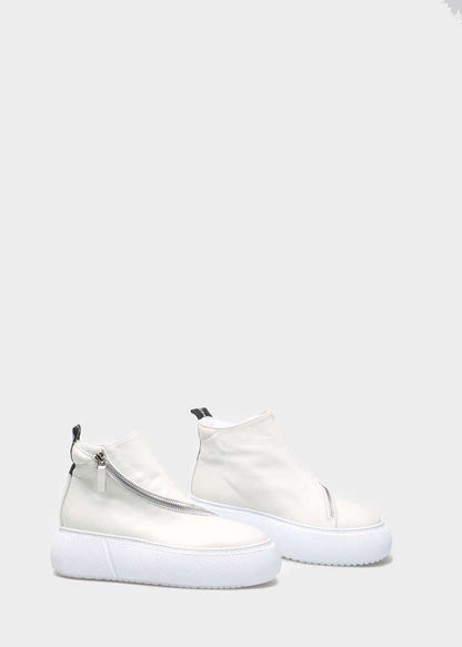 HEDDA 001 CAPRICORNO BIANCO FREDDO