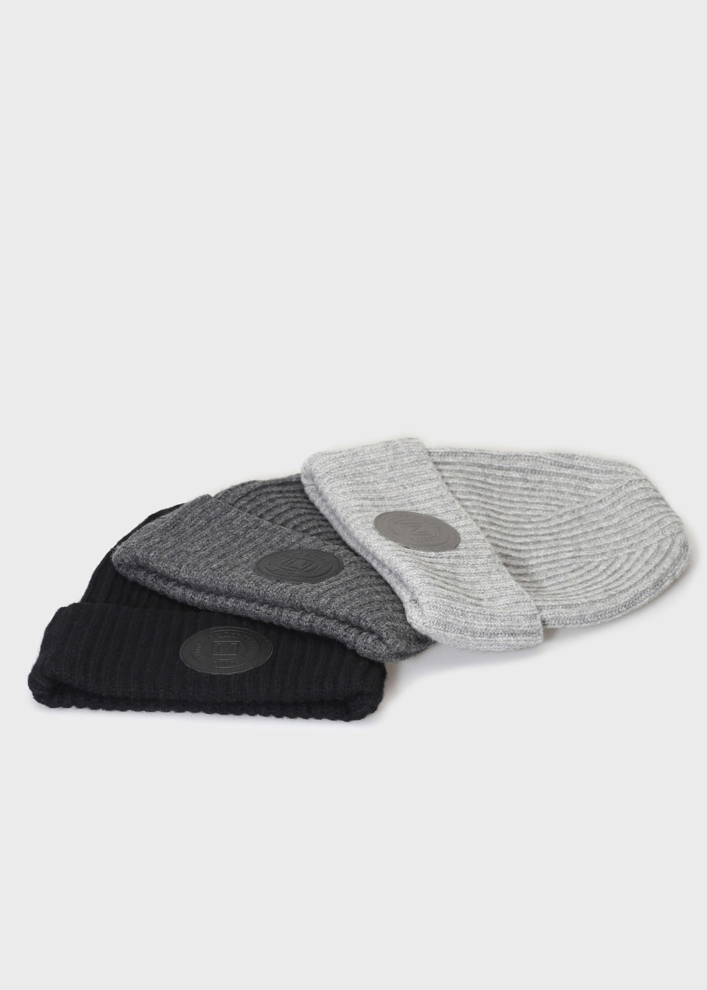 HUVA 002 DARK GREY BEANIE
