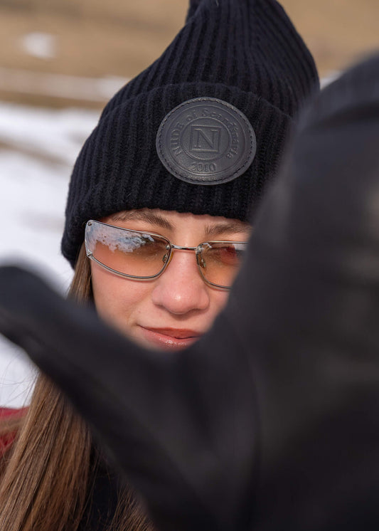 HUVA 002 BLACK BEANIE