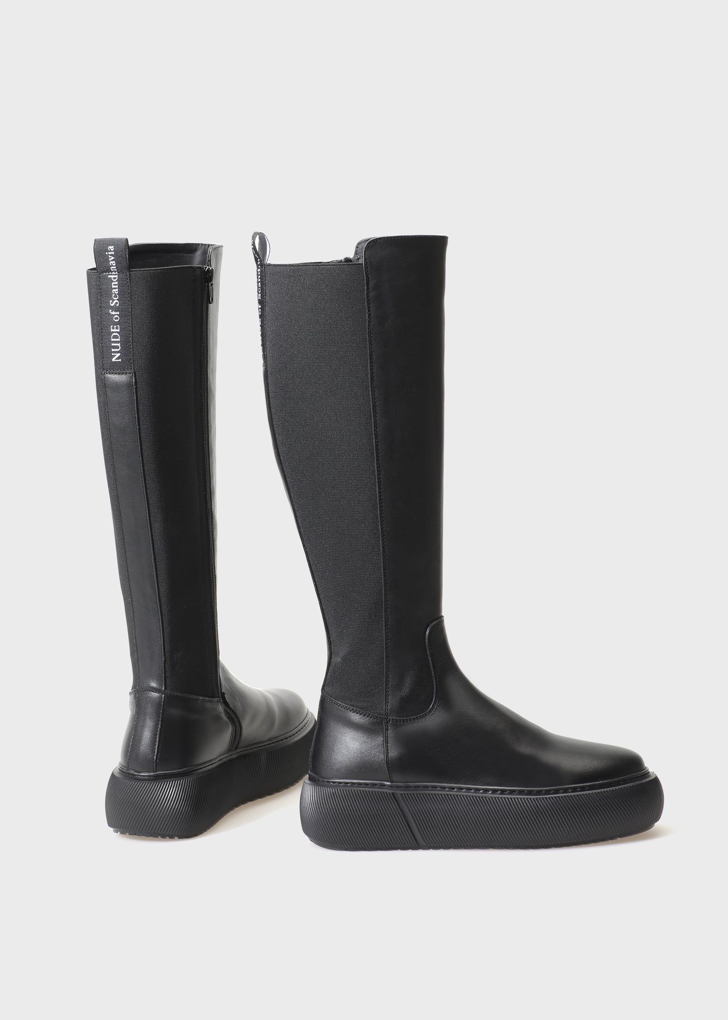 HEDDA 004 CAPRICORNO NERO