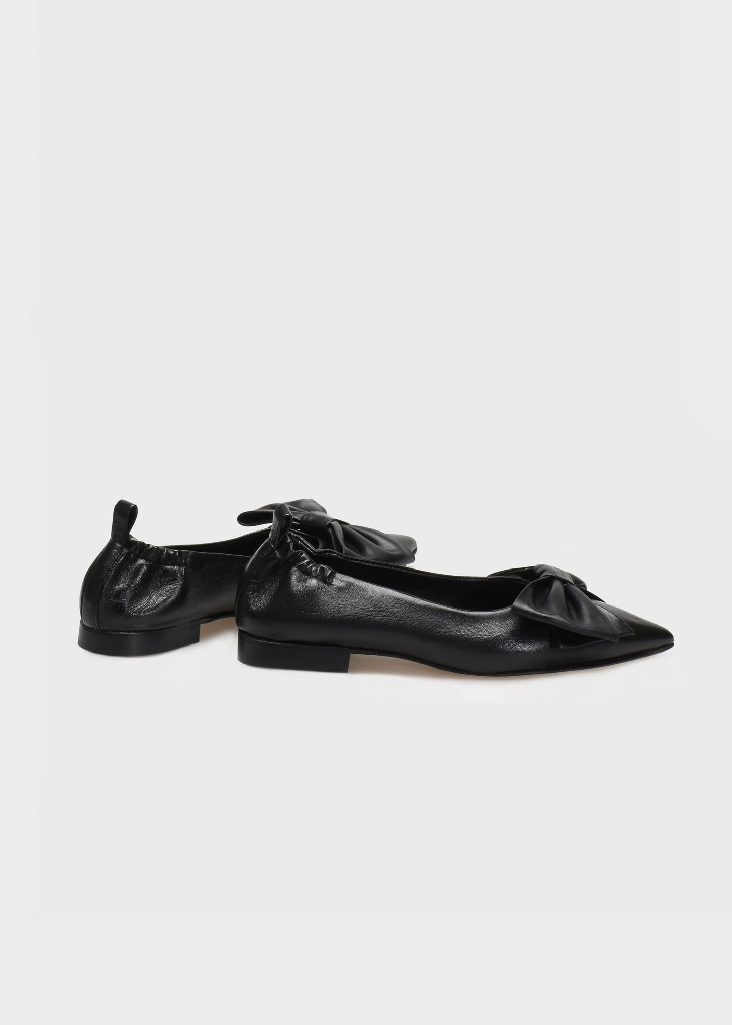 ZOE 005 NERO FLAT IN TROPEZ LEATHER