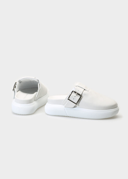HEDDA 013 BIANCO FREDDO SANDAL IN CAPRICORNO LEATHER