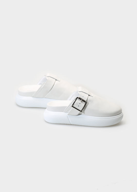 HEDDA 013 BIANCO FREDDO SANDAL IN CAPRICORNO LEATHER