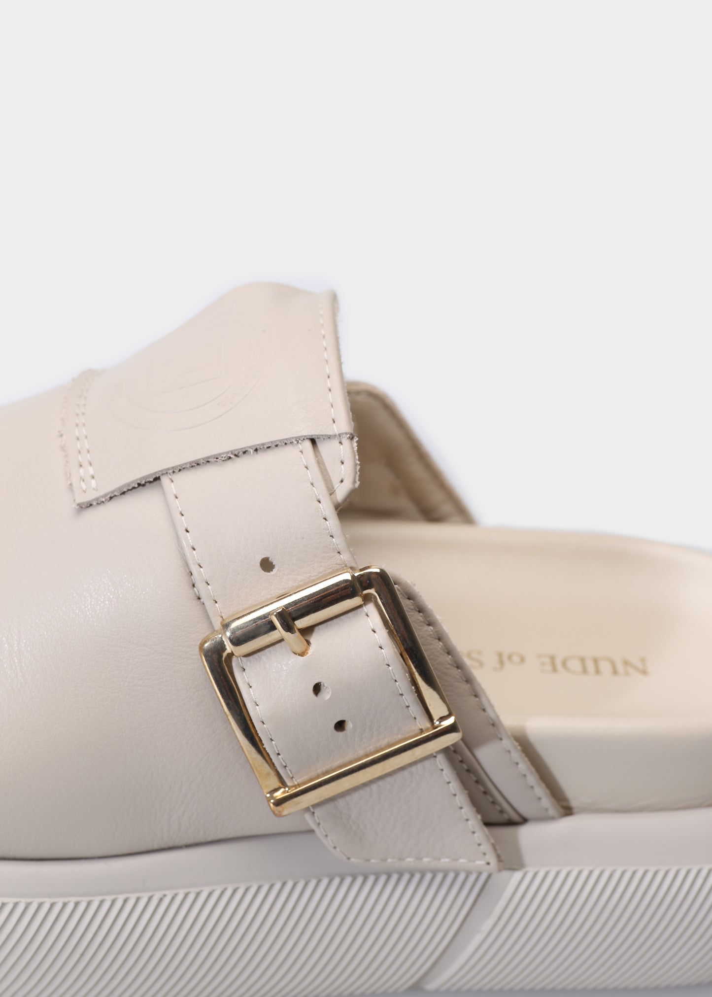 HEDDA 013 LATTE MACCHIATO SANDAL IN CAPRICORNO LEATHER
