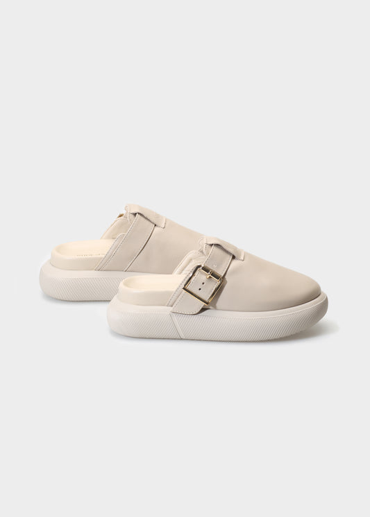 HEDDA 013 LATTE MACCHIATO SANDAL IN CAPRICORNO LEATHER