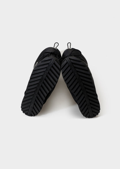 FILIPPA 002 BLACK KNEE BOOT IN TECH